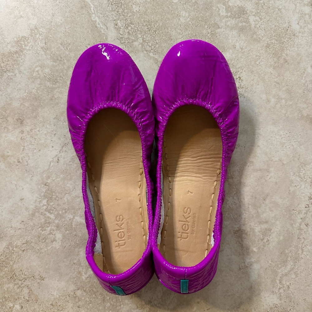Tieks Ultra Violet flats size 7